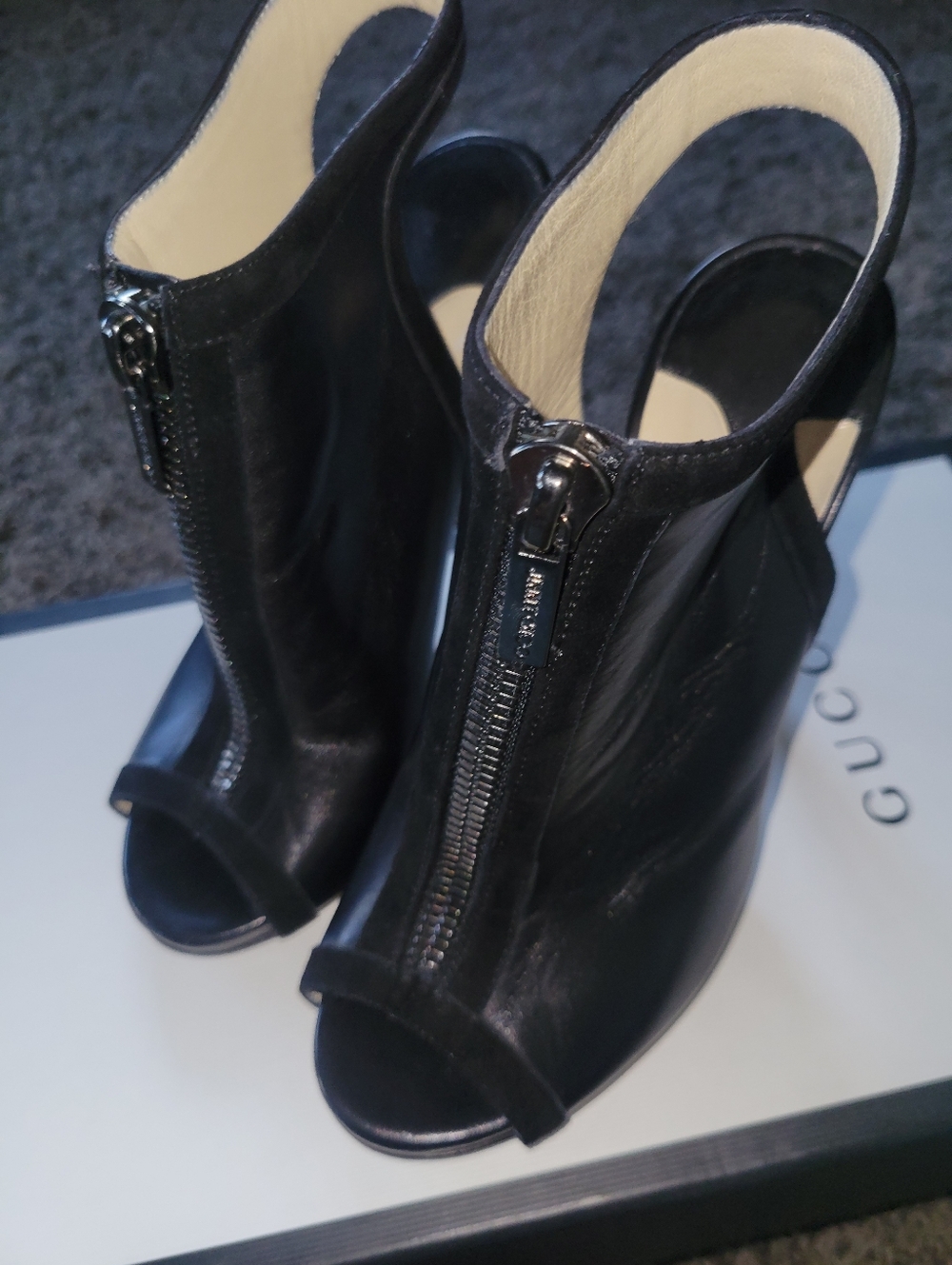 Jimmy Choo Peep Toe Leather Stiletto Black Zip Sandal Sling Backs 36.5 6.5 - Picture 8 of 9